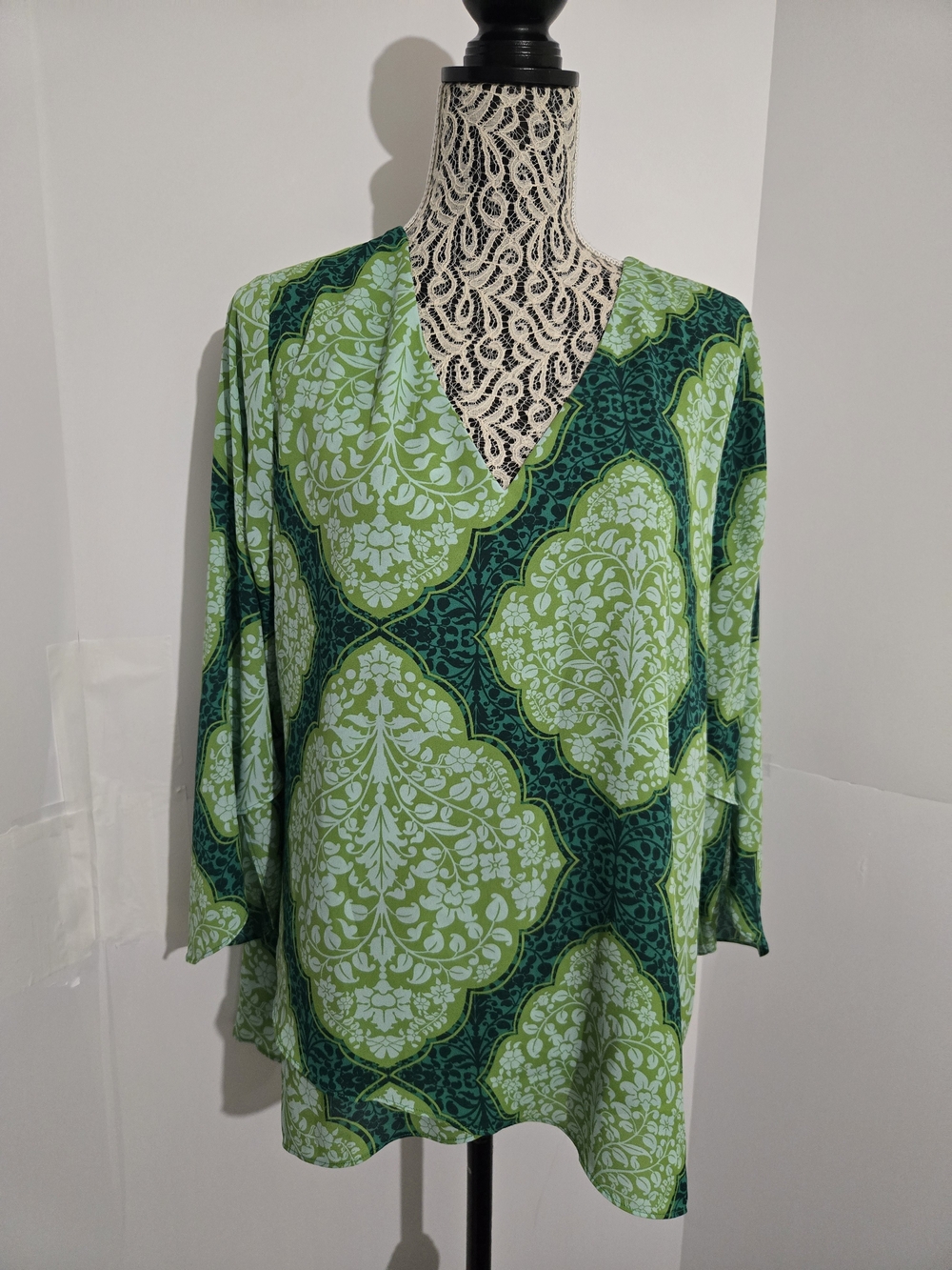 Green Printed V-Neck Tunic Blouse
